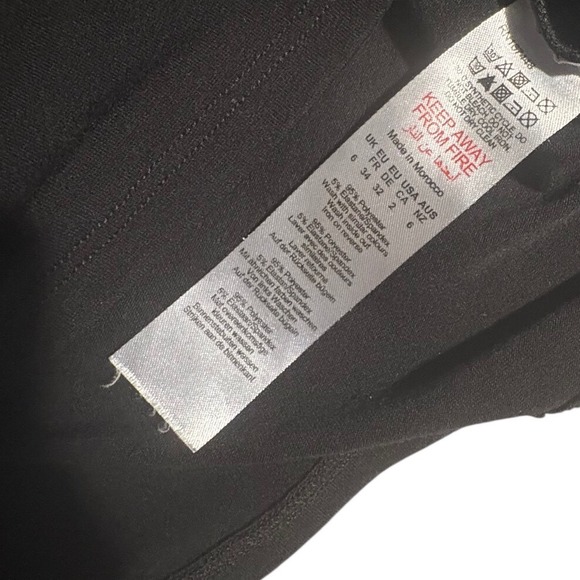 Y2K Black Off Shoulder Crop Top Euphoria Dark Going‎ Out  Rodeo Top Size 2 - Picture 5 of 9